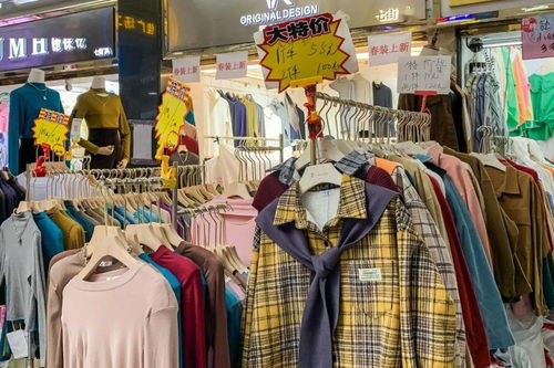 廣州服裝清倉(cāng)大促 6大市場(chǎng)10元起，100元5件鞋帽批發(fā)最后一周